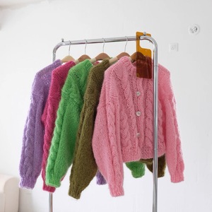 Nouveau design tendance : Cardigan décontracté en coton tricoté à la main pour femme enceinte – <span class=keywords><strong>Pull</strong></span> d'hiver pour vêtements <span class=keywords><strong>de</strong></span> maternité - Product Image 1