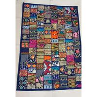 Vente en gros de tapisserie murale unique patchwork de bohème indien fait à la main, toile de fond décorative brodée sur mesure
