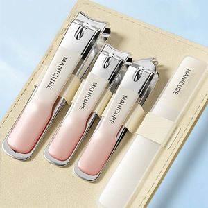 Ensemble de coupe-ongles en acier inoxydable de haute qualité, lime à ongles, outils de soin des ongles, trousse de voyage pour femmes et hommes - Product Image 1