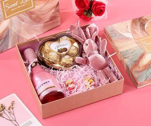 <span class=keywords><strong>2021</strong></span> Logo personnalisé grand emballage <span class=keywords><strong>de</strong></span> Noël gants joyeux noël boîte-cadeau faite 2mm d'épaisseur feuille <span class=keywords><strong>de</strong></span> carton UV avantage pour chaussettes - Product Image 2