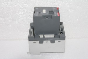1SAJ530000R1100 UMC1003 UC ตัวควบคุมมอเตอร์อัจฉริยะ 110240 V ACDC PLC - Product Image 4