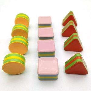 Vente en gros de boîtes à secousses en plastique à formes géométriques, à rayures, carrées, rondes, triangulaires, jouet de percussion, instrument Orff - Product Image 5