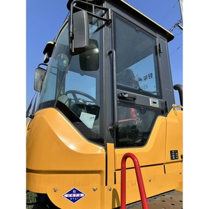 Chargeuse sur pneus compacte de 8 tonnes, nouveau modèle, moteur diesel, avec grande capacité de godet pour usage agricole, performances optimales - Product Image 4
