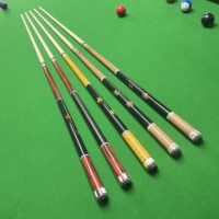 Vente en gros de queues de billard à neuf boules en bois de frêne durable pour les bars sportifs, les centres d'entraînement et les compétitions