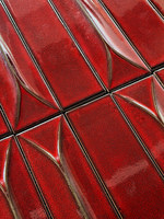Brique artisanale artistique à rayures rouges, carrelage mural 3D rétro pour comptoir de magasin/restaurant/bar, carrelage émaillé concave-convexe.