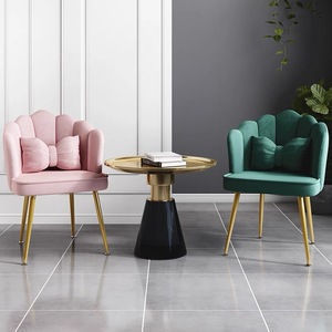 Diseño moderno de forma de flor, cómodo sillón de terciopelo con mechones, sillas de sala de estar de terciopelo - Product Image 6