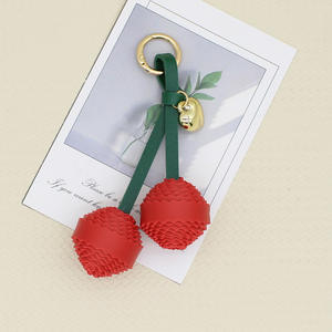 Llavero y Colgante de Piel Sintética con Diseño de Margarita, Adorno Floral para Bolsos, Decoración para Bolsos, Regalo - Product Image 6