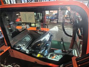 Excavatrice sur chenilles hydraulique Jinggong Mechanical de 10 tonnes pour travaux de construction - Product Image 5