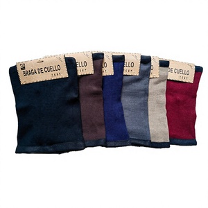 Sciarpa a doppio strato in tinta unita, colori misti, confezione da 12, accessorio invernale - Product Image 1