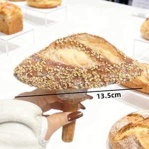Mini-baguette écologique de 5,3 pouces, modèle alimentaire factice, parfum sésame, pour présentation d'échantillons de pâtisserie, pain intégral, cacahuète - Product Image 5