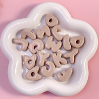 Perles acryliques alphabet couleur unie, grandes perles intercalaires à trou large, pour breloques de chaussures DIY, accessoires de chaîne de téléphone, vente en gros
