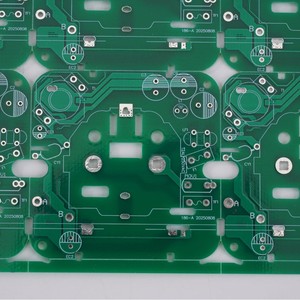 Carte de circuit imprimé double face Deli pour petits appareils, huile verte anti-oxydation, sans plomb, étamée par pulvérisation - Product Image 2