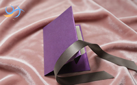 Tarjeta de felicitación de lujo personalizada con perlas moradas, invitación de boda, sobre y cinta de satén |   Papel Recubierto de Primera Calidad, Triple Pliegue, con Relieve Dorado