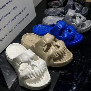 2023 Y2K ayakkabı yeni moda kafatası tasarım 3D terlik erkekler açık yumuşak komik Platform sandaletler plaj yatak odası slayt terlik