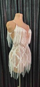 <span class=keywords><strong>Robe</strong></span> de soirée blanche à franges AD1573, <span class=keywords><strong>robe</strong></span> élégante pour femmes, col en V, sans manches, transparente, en maille à paillettes, tenue de soirée - Product Image 6