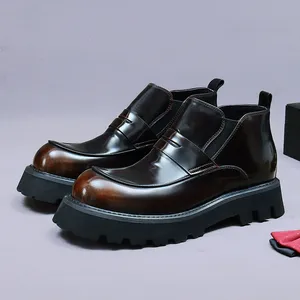 Grande promotion sur les bottes <span class=keywords><strong>Chelsea</strong></span> en cuir véritable pour hommes Bottes britanniques hautes d'affaires courtes en cuir de vachette Chaussures en cuir brillant - Product Image 1