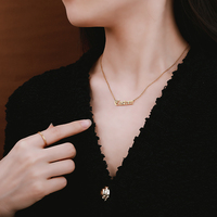 Collier en Acier Inoxydable Plaqué Or 18K sous Vide avec Noms Personnalisés, Collier Lettre Personnalisée pour Femmes