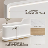 Comptoir de réception minimaliste incurvé avec éclairage LED pour salon de beauté de luxe, clinique de spa, boutique, magasin, bureau