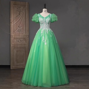Robes élégantes et bouffantes vertes sur le thème <span class=keywords><strong>de</strong></span> la forêt pour performances <span class=keywords><strong>de</strong></span> piano et <span class=keywords><strong>de</strong></span> <span class=keywords><strong>chant</strong></span> - Product Image 2