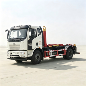 รถบรรทุก FAW Jiefang 4x2 แบบ Hook lift พร้อมระบบไฮดรอลิก Roll‑Off สำหรับบรรทุกตู้คอนเทนเนอร์แบบถอดได้ ใช้สำหรับเก็บขยะในงานสุขาภิบาล - Product Image 3