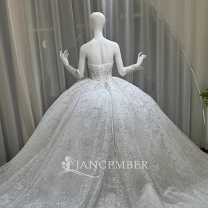 Lsoy063 Modern Luxury Crystal Beaded Wedding Dress Sweetheart <b>Silver</b> Pattern Ball Gown Chapel Train Floor-Length Backless Veil - Product Image 5