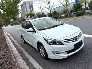 Auto Usado en Venta, Hyundai Reina 2015, 1.4L Manual <span class=keywords><strong>CLS</strong></span>, Sedán Usado, Volante a la Izquierda, Gasolina, 95hp, Excelente Estado - Product Image 3