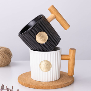 Wooden Handle Brass Medal Mug <b>Ceramic</b> <b>Cup</b> With Engraving Business Gift Solid Color Mugs For Office Use - Product Image 1