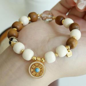 Bracelet ethnique Maya en pierre perlée, style palais, avec pendentif rotatif en forme de boussole à huit trésors, unisexe, forme de boule - Product Image 5