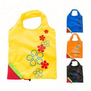 Sac de courses pliable réutilisable créatif en forme de fraise, sac fourre-tout portable en forme de fruit - Product Image 1