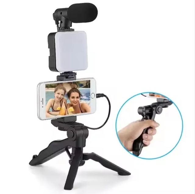 Trending New Portable Adjustable LED Studio Light Vlogging Kit with Phone Holder Selfie Stick Mirror-for Video and Photography