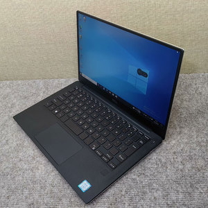 Portátil Dell XPS 13 9360 Usado, Core i5 de 7ª Generación, 8GB de RAM, 256GB SSD, Gráficos Dedicados en Inglés, 2.7ghz, para Juegos y Estudiantes - Product Image 3