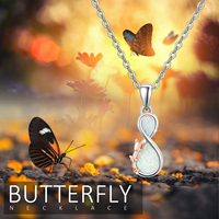 Fine Jewelry S925 Sterling Silver White Opal Two Tone Butterfly Infinity Pendentif Collier