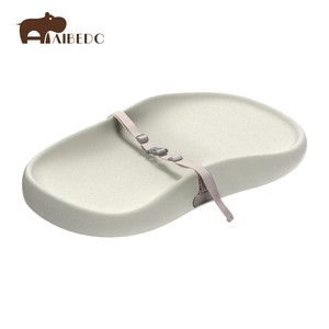Matelas à langer portable moderne en PU de qualité supérieure, design extra large, avec ceinture de sécurité pour des départs lumineux - Product Image 5