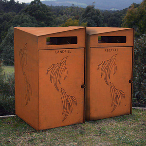 Contenedor de Basura Metálico Moderno para Jardín, con Recubrimiento en Polvo Marrón, Decorativo y Autoportante para Patio y Jardín - Product Image 1