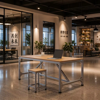 Meuble de bureau sur mesure en aluminium moderne avec tabouret assorti, poste de travail pour studio créatif