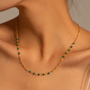 Collier en acier inoxydable plaqué or 18 carats avec perles de turquoise Collier Net Internet Bijoux de célébrités pour femmes - Product Image 5