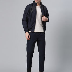 Conjunto Deportivo para Hombre, Camiseta y Pantalones Cortos para Gimnasio, Venta al Por Mayor - Product Image 3