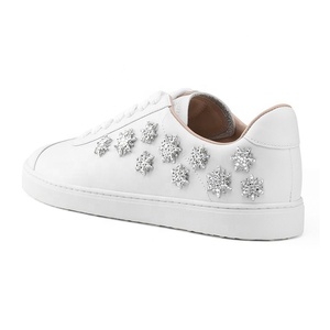 zapatos de mujer juveniles planos blancos casuales con cordones cómodos con adornos estrellas - Product Image 5