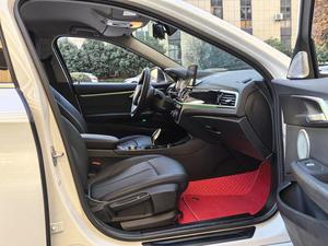 <span class=keywords><strong>BMW</strong></span> <span class=keywords><strong>Serie</strong></span> <span class=keywords><strong>1</strong></span> <span class=keywords><strong>2019</strong></span> 120i Pacchetto M Sport Auto Usata per Adulti Guida a Sinistra Berlina Benzina Standard di Emissione Euro VI - Product Image 3