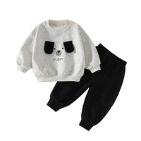 Ensemble de survêtement en coton pour bébé, collection automne-hiver 2025, imprimé animaux de dessin animé, deux pièces, vêtements de voyage tendance pour tout-petits