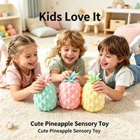 Jouet à pincer en PU en forme de fruit ananas, anti-stress et relaxant, avec billes sonores et effet musical, pour garçons et filles de 14 ans et plus