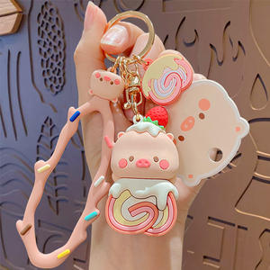 2025 bolso de dibujos animados para hombres y mujeres colgante coche llavero regalo creativo al por mayor PVC Piggy lindo postre llavero - Product Image 3