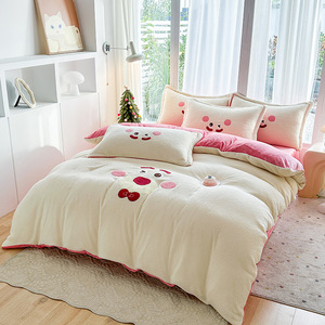 High Quality Kawaii Cartoon Lamb Fleece Plush Embroidery 4Pcs Animal Pattern Kids Winter Warm Bedding Set - Product Image 4