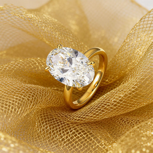 Bague de mariage classique pour femme en or jaune 18 carats plaqué or, avec diamant de laboratoire ovale de 8 carats, certifié IGI, style feuille d'or, 5,9g - Product Image 1