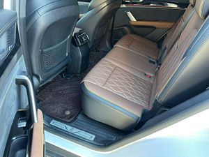 <span class=keywords><strong>รถยนต์</strong></span><span class=keywords><strong>มือ</strong></span>สอง BYD Tang-DM-i ปี 2023-2026 รถ SUV ไฮบริดแบบเสียบปลั๊ก 5 ประตู 7 ที่นั่ง <span class=keywords><strong>แบตเตอรี่</strong></span> Blade ระยะวิ่งไฟฟ้า 112-175 กม. ระยะทางรวม 1050 กม. (NEDC) - Product Image 2