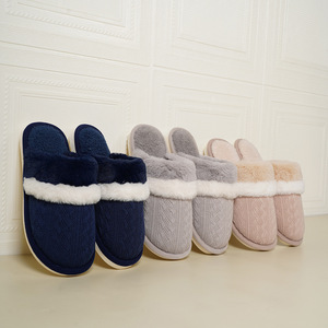 Pantoufles d'hiver moelleuses antidérapantes pour la maison pour les pantoufles Pantoufles droites à fond épais en fourrure pelucheuse - Product Image 4