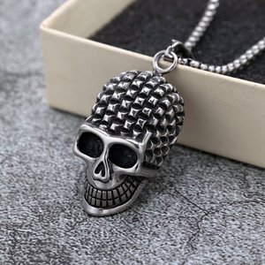 Yunnique – collier avec pendentif tête de mort en acier inoxydable, design géométrique, unisexe, bijoux punk pour Halloween - Product Image 3