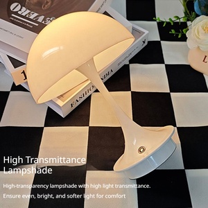 Lampe de table champignon nordique sans fil rechargeable avec interrupteur tactile, base antidérapante en ABS, pour chambre et bureau - Product Image 4