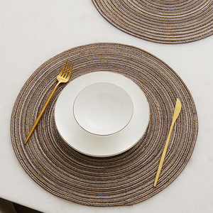 Mantel individual redondo antideslizante, color gris oscuro y marrón, estilo occidental, para la mesa del comedor del hogar. - Product Image 1