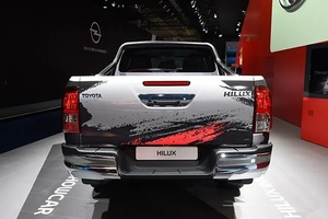 <span class=keywords><strong>Camioneta</strong></span> <span class=keywords><strong>Hilux</strong></span> Mini <span class=keywords><strong>4x4</strong></span> Diésel, 4 Ruedas, Tanque de Carga, Transmisión Manual, Volante a la Izquierda, Cámara Trasera, Euro 2, Cuero, LED - Product Image 4